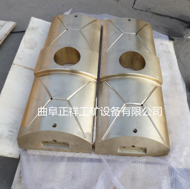 供應(yīng)鑄造生產(chǎn)各種規(guī)格型號銅滑板，銅滑塊