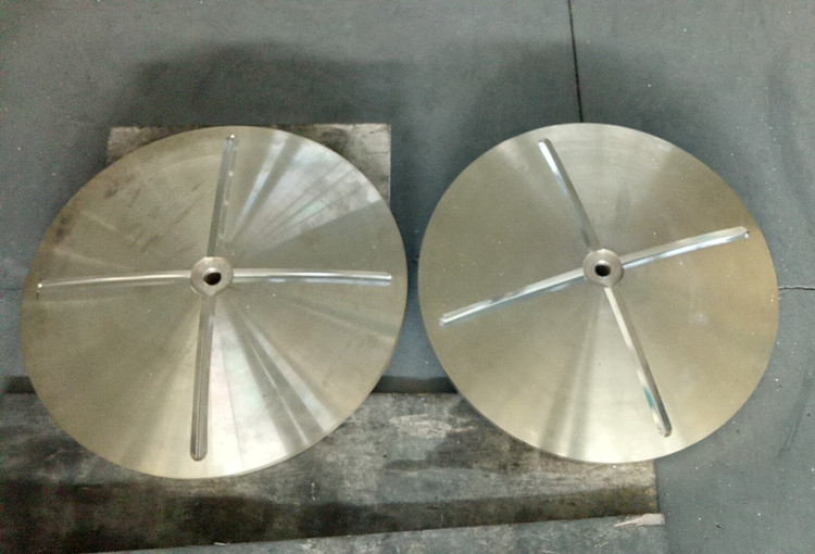 來(lái)圖加工軋機(jī)配件凹球面塊，銅滑塊