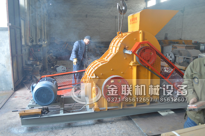 供應(yīng)雙級無蓖底粉碎機(jī)哪個廠家的質(zhì)量好